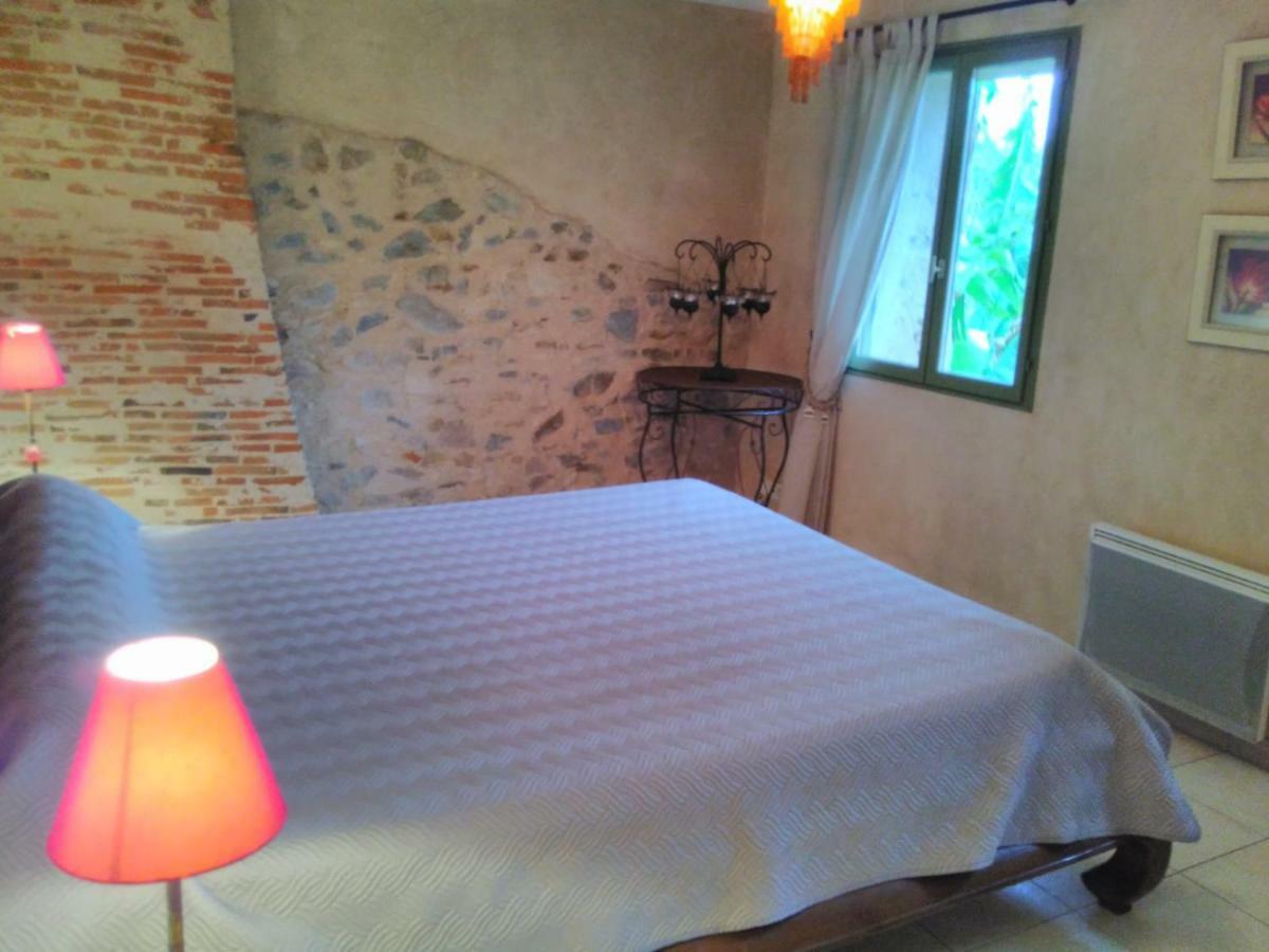 Le Coing La Guiltiere Exterior foto